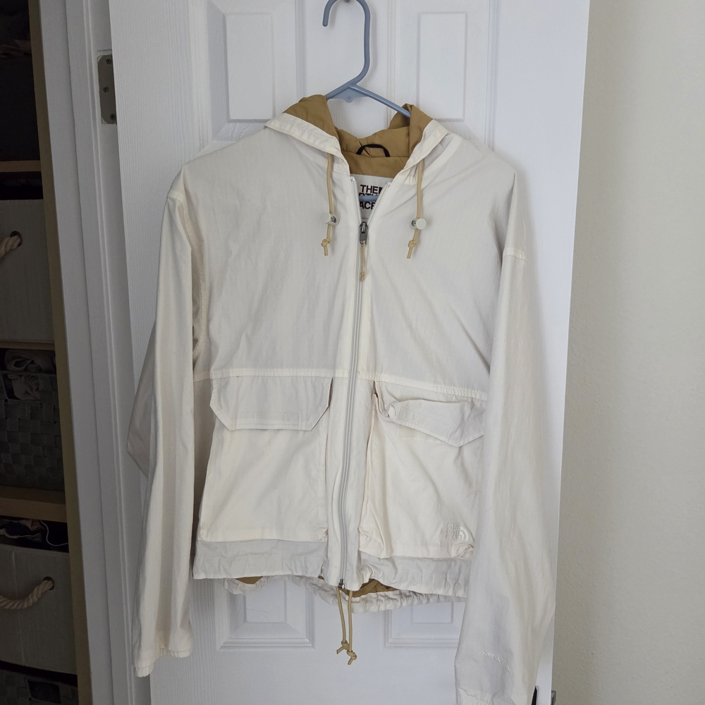 The North Face - Ripstop Wind Hoodie - Medium - Gardenia White